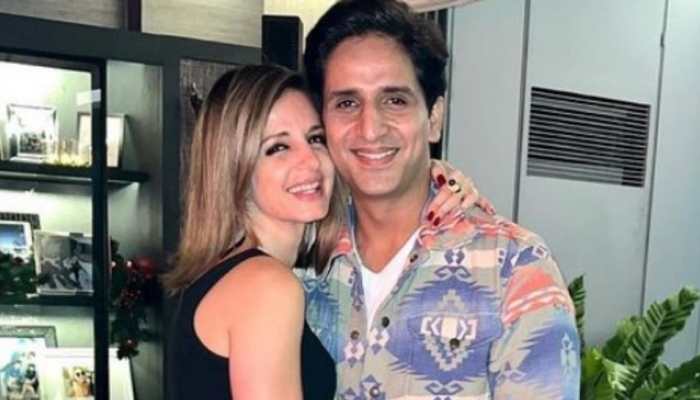 Sussanne Khan, Arslan Goni make relationship official on his birthday? He says ‘love you’