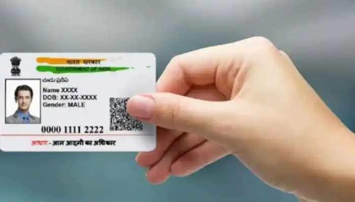 Lok Sabha passes Bill to link electoral rolls with Aadhaar