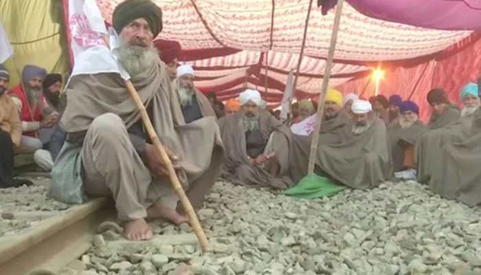 Punjab farmers&#039; &#039;rail roko&#039; protest over farm loan waiver, compensation enters third day; several trains cancelled