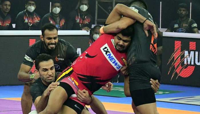 PKL 2021: U Mumba beat Bulls in opener; Titans fight back to earn tie against Thalaivas