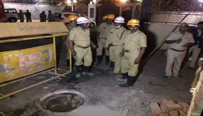 Lack of safety equipment take lives of 4 sanitation workers in Maharashtra 