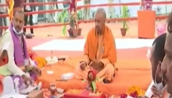 On land freed from Ateeq Ahmed, Yogi Adityanath&#039;s houses for poor bonanza