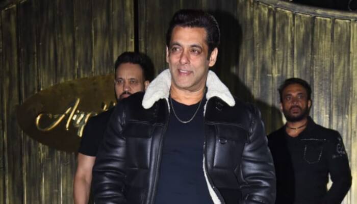 Salman Khan poses for paps outside Panvel Farmhouse on birthday, they shout ‘Love you bhaijaan’: VIDEO