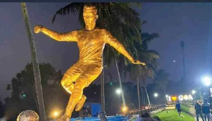 Cristiano Ronaldo&#039;s 410 kg statue unveiled in Goa - WATCH