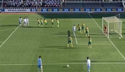 WATCH — A never-seen-before football tactic 'Ringa Ringa Roses' gets the job done