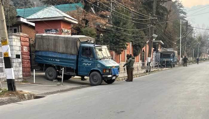 'Welcome to 2022': Omar Abdullah, other leaders 'detained' ahead of march against J-K Delimitation Commission