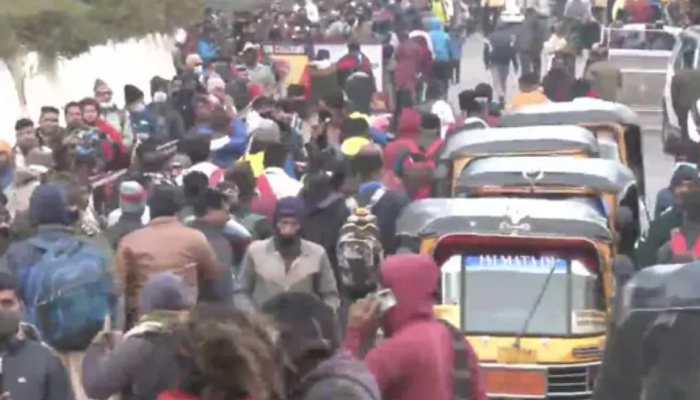 Vaishno Devi shrine stampede: Three-member panel formed, to submit report within a week Vaishno Devi shrine stampede: Three-member panel formed, to submit report within a week