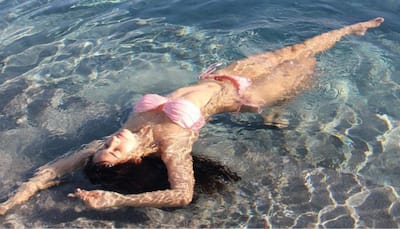 Disha Patani turns mermaid, submerges in water in HOT pink bikini: Pics