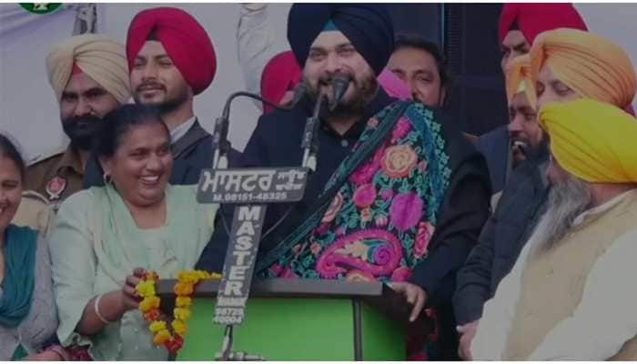 Punjab Congress&#039; BIG poll promises: Free gas cylinders, cash rewards for girl students