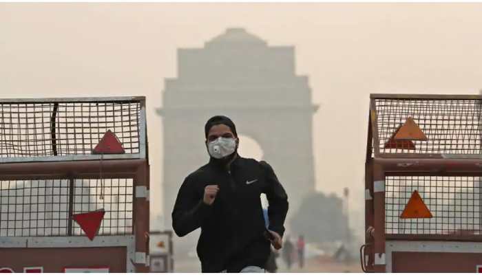 Air quality in Delhi continues to remain in &#039;very poor&#039; category