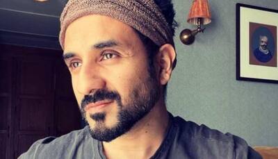 Comedian Vir Das tests COVID-19 positive, muses about pillows
