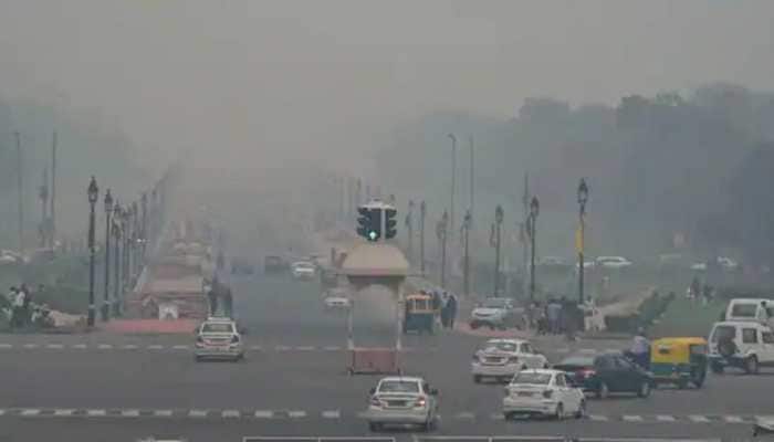 Delhi&#039;s air quality remains in &#039;very poor&#039; category, AQI at 301