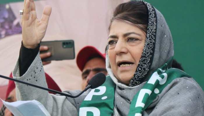 Getting rid of BJP will be a &#039;greater azadi&#039; than freedom from British rule: Mehbooba Mufti