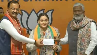 Aparna Yadav, daughter-in-law of Samajwadi Party supremo Mulayam Singh Yadav, joins BJP ahead of UP polls