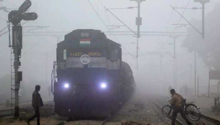 Dense fog in Delhi delays these 13 trains, check full list here