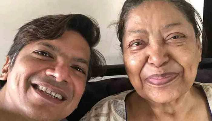 Singer Shaan&#039;s mother Sonali Mukherjee dies, Kailash Kher offers condolences