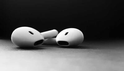 Woman falls on the floor, uses Siri on AirPods to call emergency services; here's how to do it