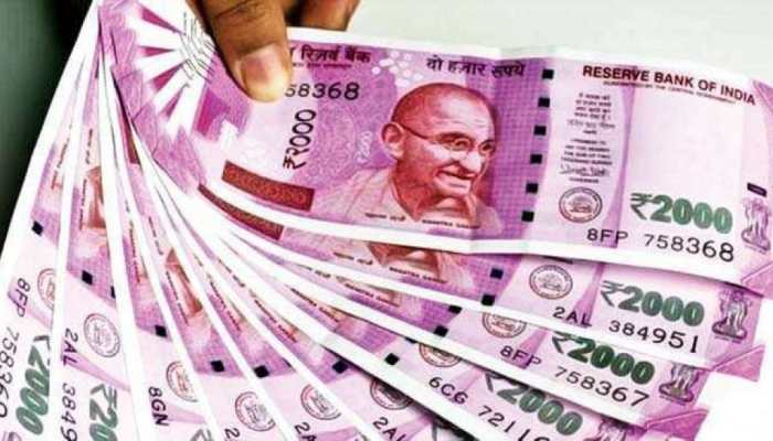 LIC Scheme: Invest as little as Rs 29 in the name of wife to get Rs 4 lakhs, here&#039;s how