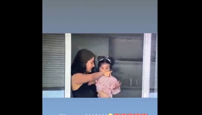 Virat Kohli's daughter Vamika spotted celebrating father's fifty in 3rd IND vs SA ODI - WATCH