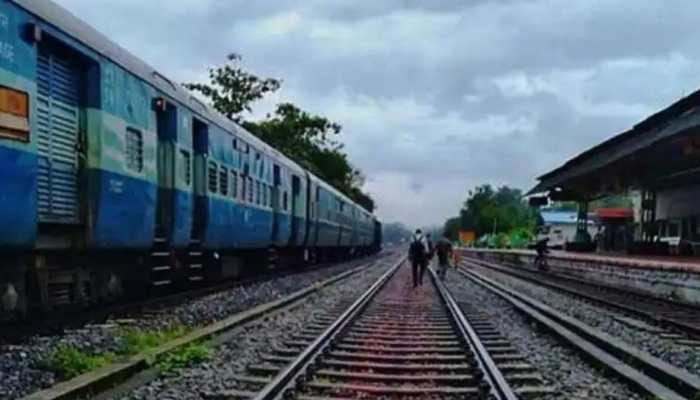 Railways job: Aspirants involved in vandalism while protesting to be barred from recruitment