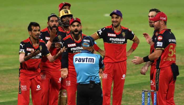 Virat Kohli gave up captaincy of Royal Challengers Bangalore after last season. RCB will look to find a new captain at the IPL 2022 auction. (Photo: BCCI/IPL)