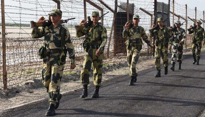 BSF Recruitment 2022: Over 2,700 vacancies announced at rectt.bsf.gov.in, check age limit, salary and other details