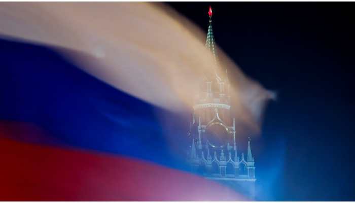 UK warns Russia of sanctions on Kremlin-linked people, businesses