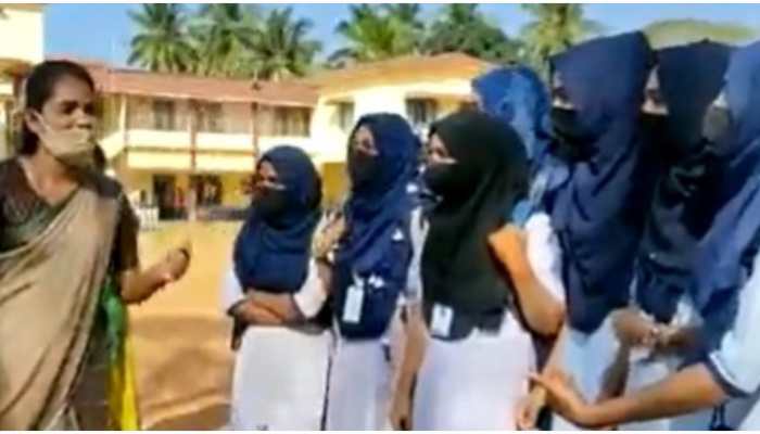 Karnataka college again denies entry to girls wearing Hijab 