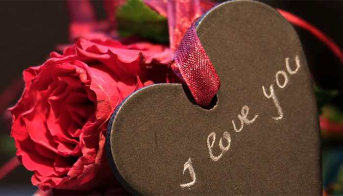 Valentine's Day 2022: From Rose Day to Kiss Day - Check complete Valentine Week calendar to mark your dates!
