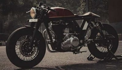 This modified Royal Enfield Classic 500 gives Cafe Racer vibe, check pics