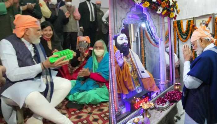 &#039;Very special moments&#039;: PM Modi takes part in &#039;Shabad Kirtan&#039; at Ravidas Mandir in Delhi - Watch