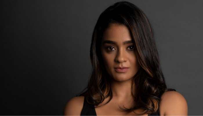 Actress Gayathrie's Instagram account hacked