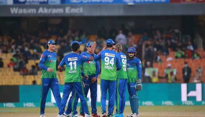 MUL vs ISL Dream11 Team Prediction, Fantasy Cricket Hints: Captain, Probable Playing 11s, Team News; Injury Updates For Today’s PSL 2022 Match No.29 at Gaddafi Stadium, Lahore, 8:00 PM IST February 20