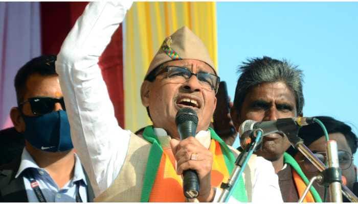 Akhilesh Yadav is today&#039;s Aurangzeb: Shivraj Singh Chouhan tears into former Uttar Pradesh CM