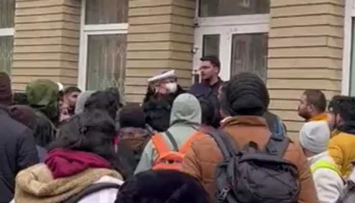 Dollar exchange stopped, stuck in Ukraine: Indian students share ordeal 