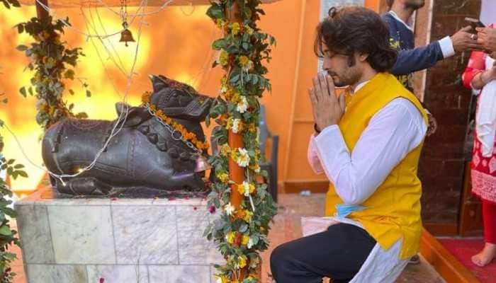 Baal Shiv actor Siddharth Arora offers prayers at Kaal Bhairav temple on Maha Shivratri