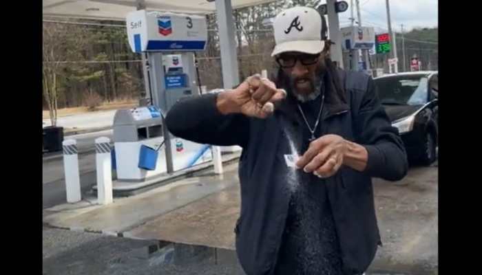 Viral: This man's magic trick with sugar will blow your mind, watch