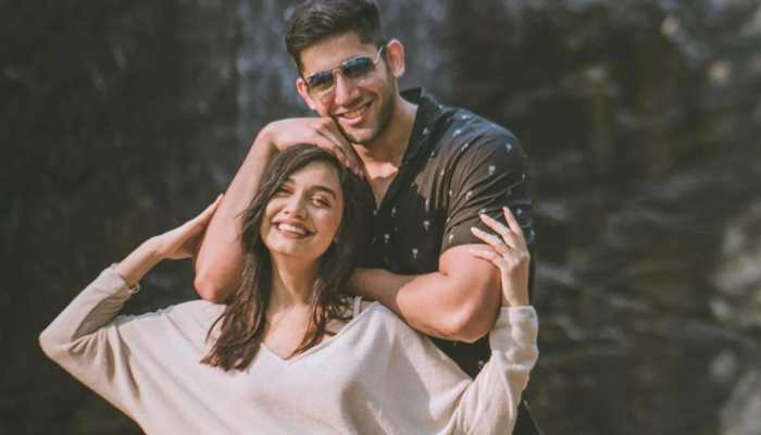 After Divya Agarwal announces split, Varun Sood shares a cryptic post on Instagram!