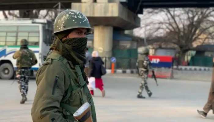 Lashkar-e-Taiba associates arrested in J&amp;K&#039;s Ganderbal