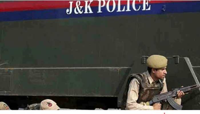 4 Jaish-e-Mohammad associates arrested in J&amp;K&#039;s Awantipora