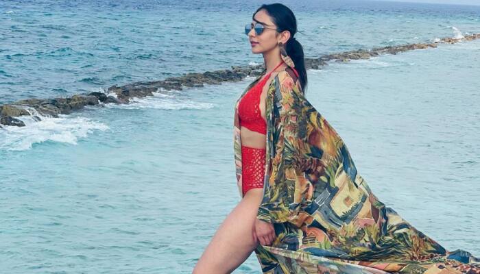 Rakul Preet Singh is too hot to handle in a red crochet bikini set: Pic