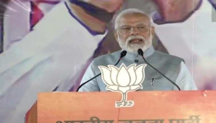 PM Narendra Modi hails Adityanath: &#039;1st time, a CM has been repeated in UP&#039;