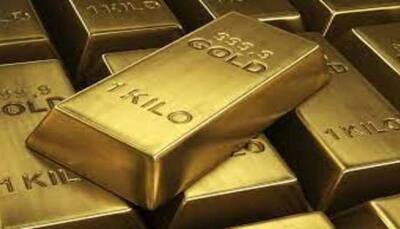 Gold dips on Putin's comments on Ukraine talks; US interest rates are set to rise
