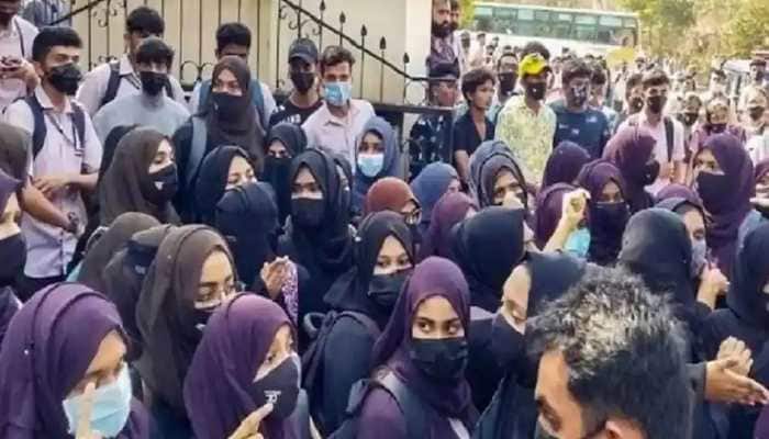 Hijab row reaches Aligarh, Shree Varshney College bans entry of students with headscarves