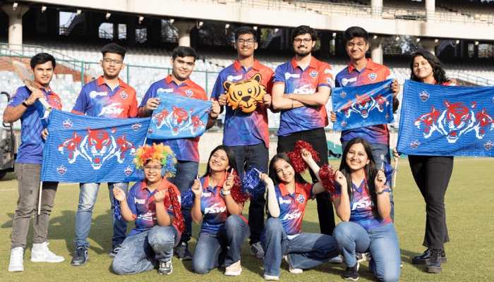 IPL 2022: Delhi Capitals gift jerseys to academy players where Yash Dhull played