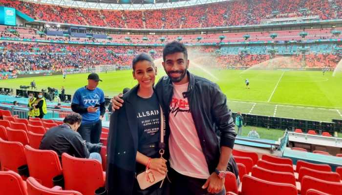 Team India vice-captain Jasprit Bumrah and Sanjana Ganesan are celebrating their first wedding anniversary on Tuesday (March 15). Bumrah and Sanjana will not be celebrating their anniversary together as the pacer is in Bengaluru while his TV presenter wife is in New Zealand covering the ICC Women's World Cup 2022. (Source: Twitter)