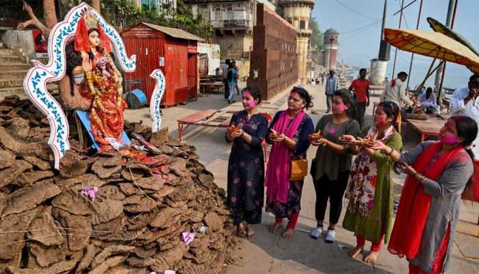 Holi 2022: Holika Dahan puja ritual, timings and Narasimha maha mantra importance