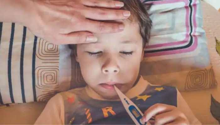 Stealth Omicron triggers fourth wave fears: Watch out for these symptoms