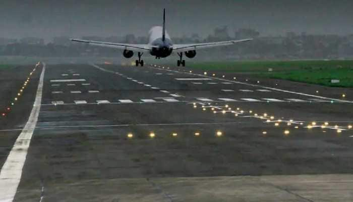 Aviation know-how: What is meaning of different airport lights?