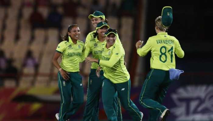 SA-W vs AUS-W Dream11 Team Prediction, Fantasy Cricket Hints: Captain, Probable Playing 11s, Team News; Injury Updates For Today’s SA-W vs AUS-W ODI World Cup Match at Basin Reserve, Wellington 3:30 AM IST March 22